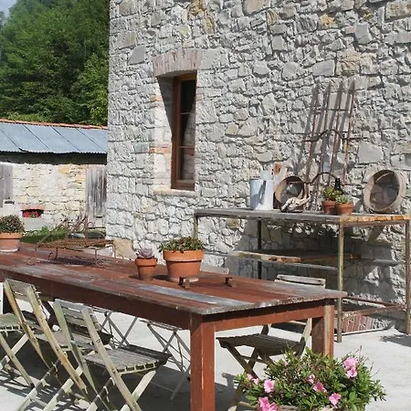 Bed and breakfast 61 - *
