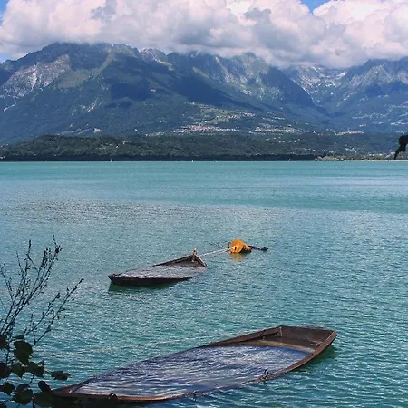 61 - ベッド・アンド・ブレックファスト 3*